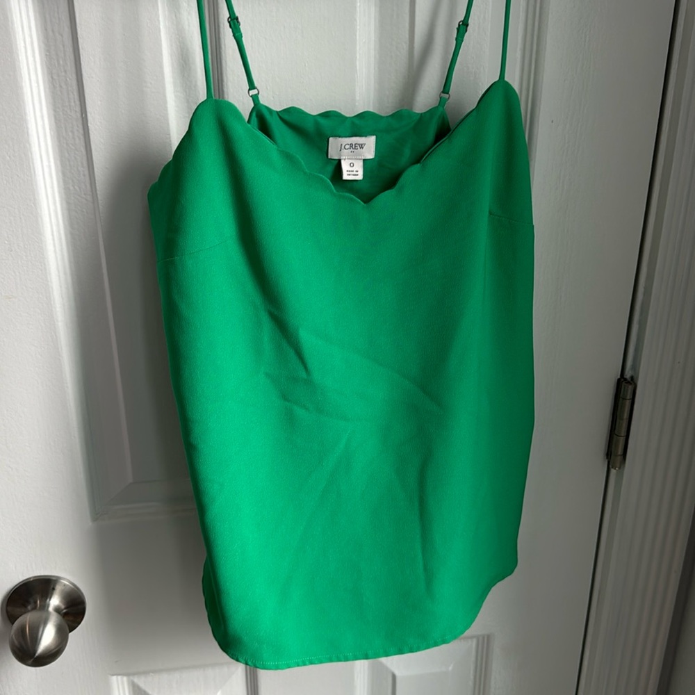 J.Crew V-neck Modern Clover silky scalloped cami top Sz 0